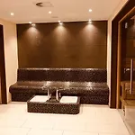 Premium Apartment-ostseepur-inklusive Parkplatz-wlan-strand-und Citynaehe Apartment