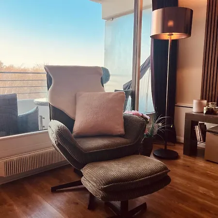 Premium Apartment-ostseepur-inklusive Parkplatz-wlan-strand-und Citynaehe Appartamento