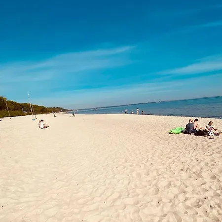Premium Apartment-ostseepur-inklusive Parkplatz-wlan-strand-und Citynaehe Apartamento
